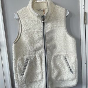 Woolrich fuzzy vest